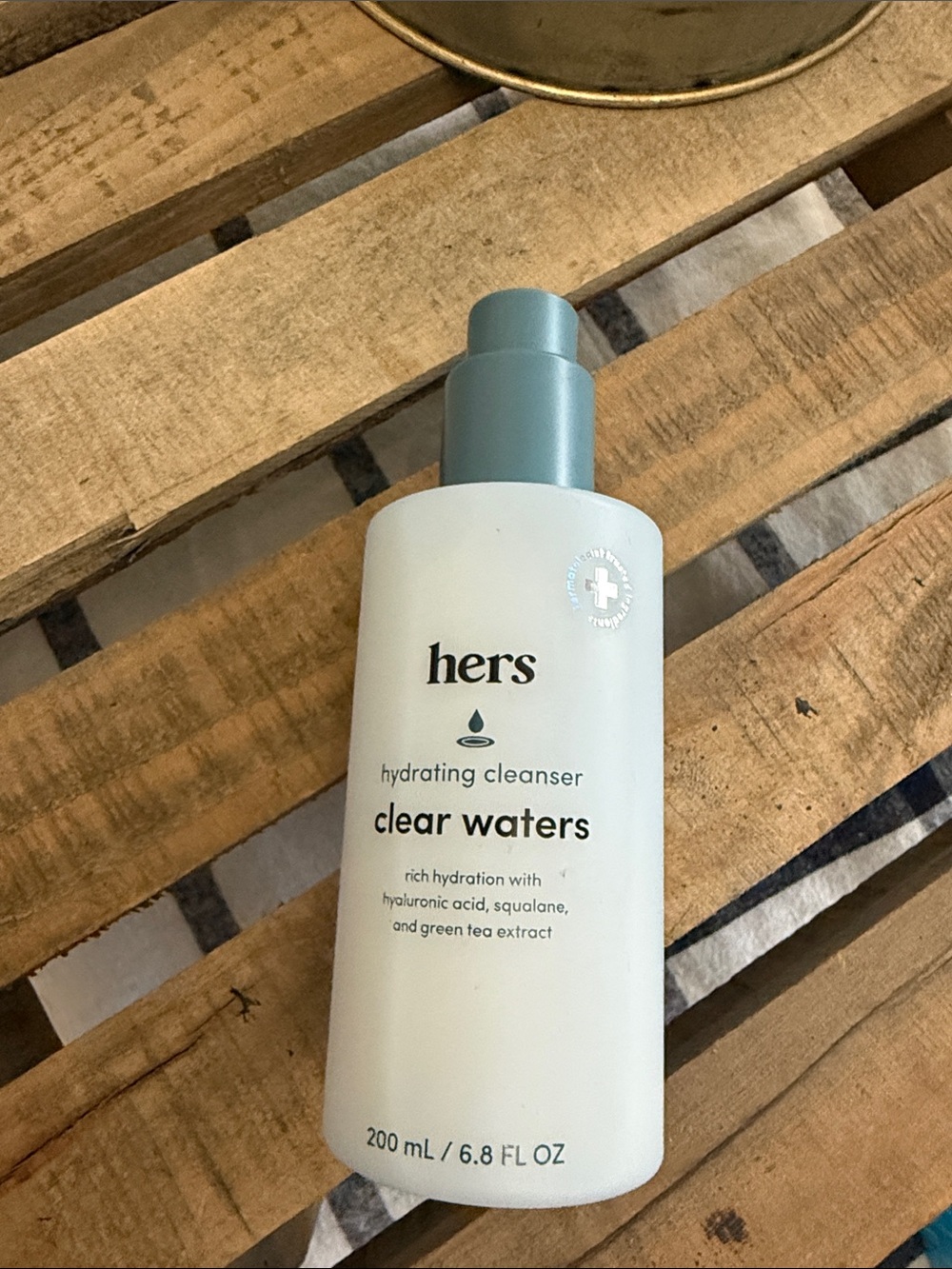 Hers Clear Waters Hydrating Cleanser —6.8 fl Oz